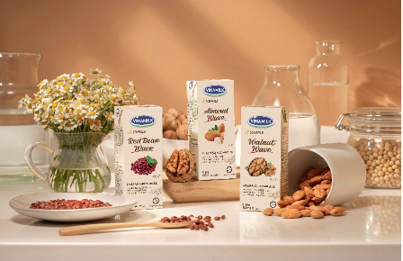 Vinamilk[-]ký[-]kết[-]hợp[-]đồng[-]trị[-]giá[-]1,2[-]triệu[-]USD[-]xuất[-]khẩu[-]sữa[-]hạt[-]và[-]trà[-]sữa[-]sang[-]Hàn[-]Quốc
